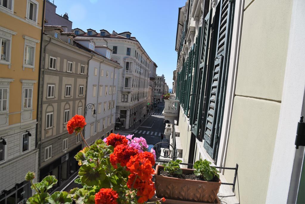 B&B Petra Триест Экстерьер фото